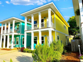 Walk Downtown, Private Parking, Short Drive to Beach & NAS